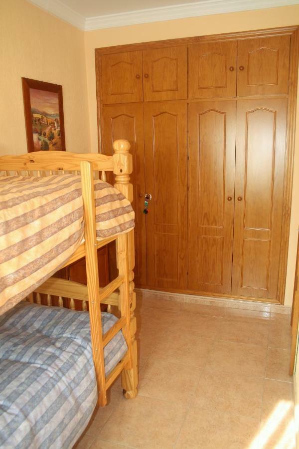 Don Pelayo Apartment Барбате Екстериор снимка